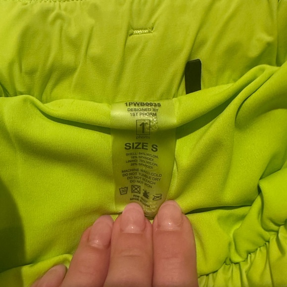 1st Phorm Amplify shorts with built in shorts size small - Picture 3 of 3